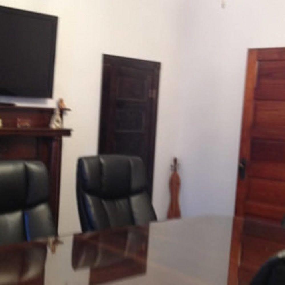 Home Sweet Home Bed & Breakfast Paris Bagian luar foto