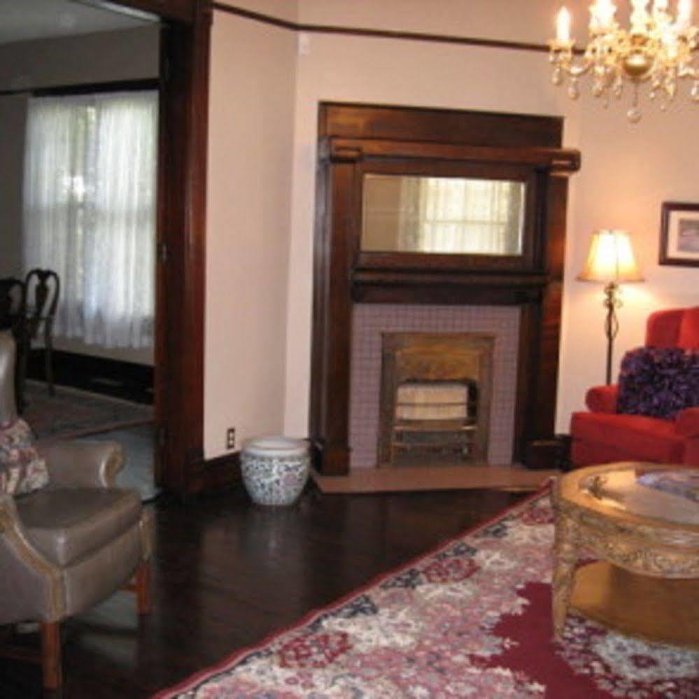 Home Sweet Home Bed & Breakfast Paris Bagian luar foto